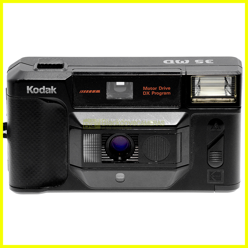 Kodak 35MD con Ektanar 35mm f4,5 Fotocamera compatta con flash incorporato