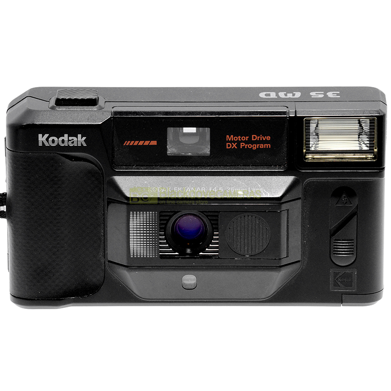 Kodak 35MD con Ektanar 35mm f4,5 Fotocamera compatta con flash incorporato