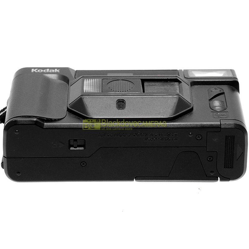 Kodak 35MD con Ektanar 35mm f4,5 Fotocamera compatta con flash incorporato