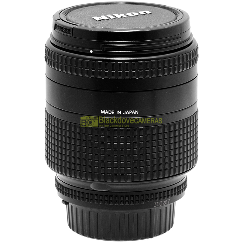 Obiettivo Nikon AF-D Nikkor 28/105mm f3,5-4,5 macro usato per fotocamere reflex