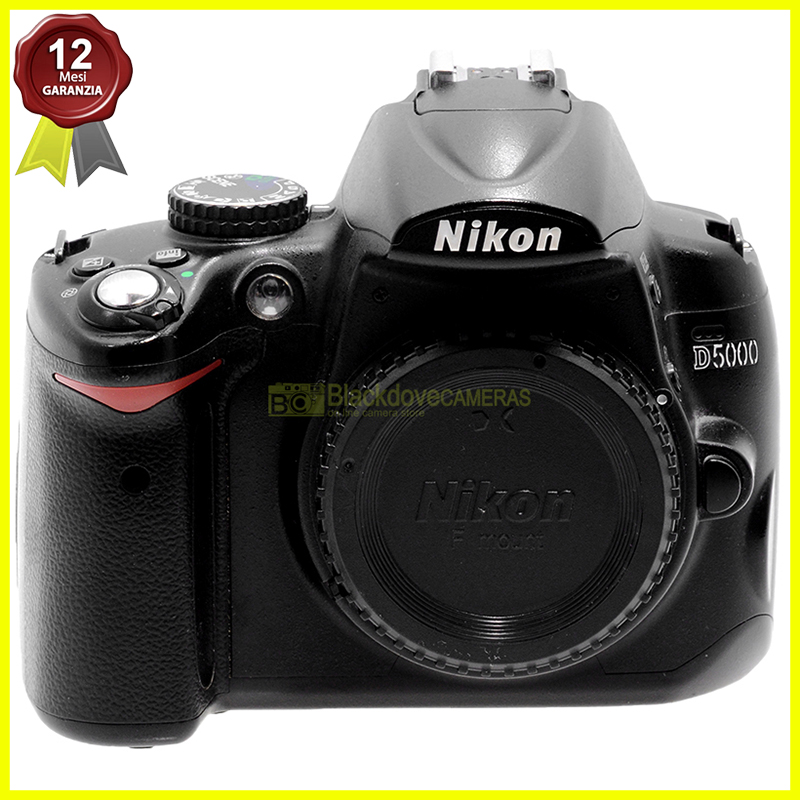 Nikon D5000 body fotocamera reflex digitale. Macchina fotografica