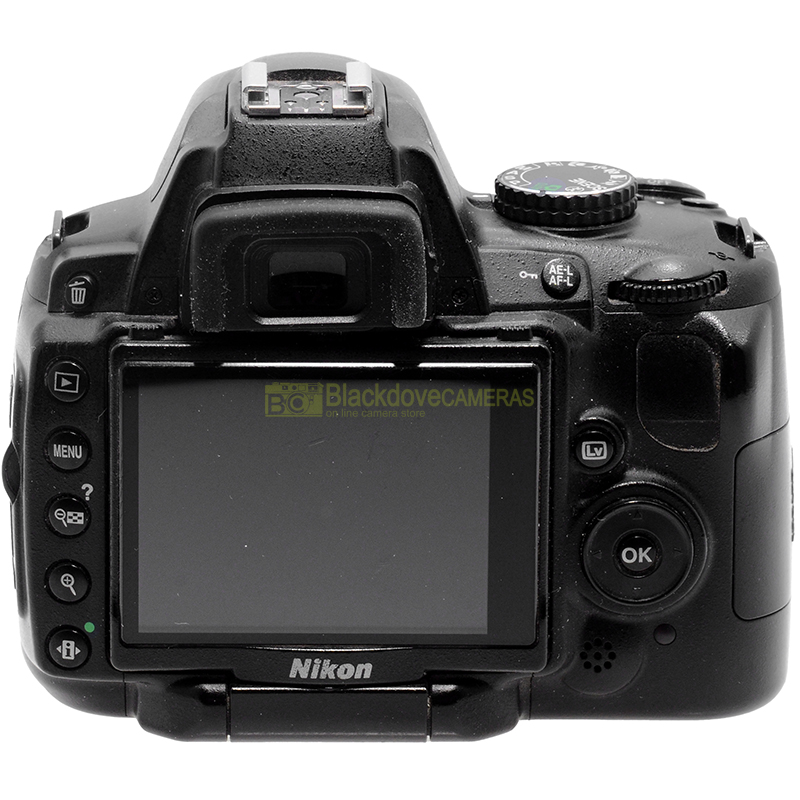 Nikon D5000