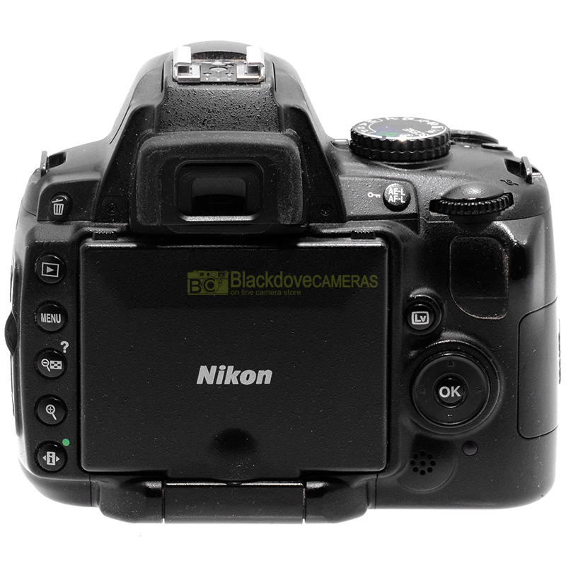 Nikon D5000