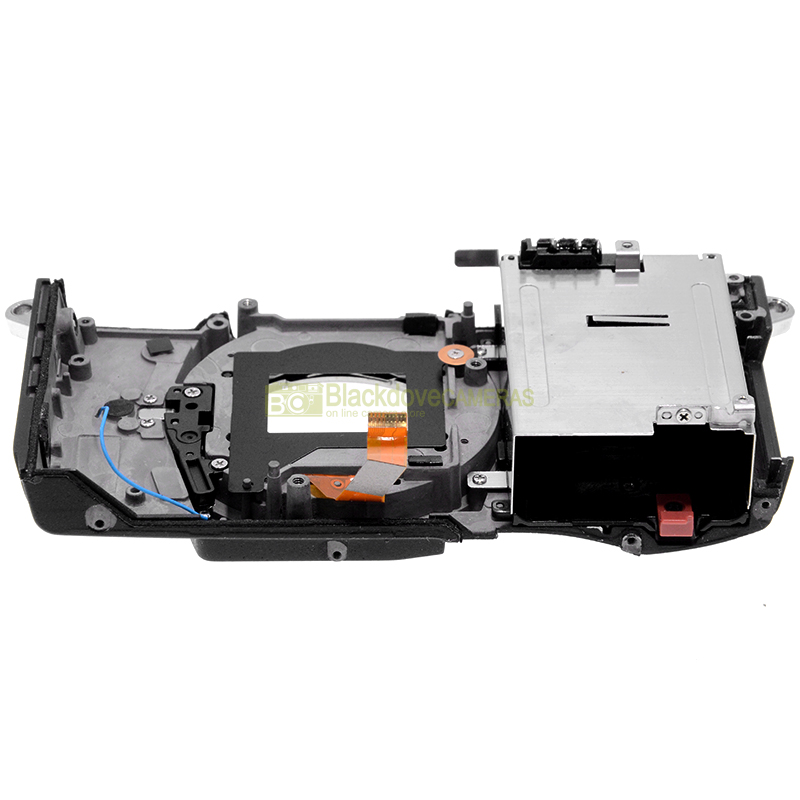 Copertura anteriore con vano batteria per Olympus OM-D E-M5 1° serie. Ricambio.