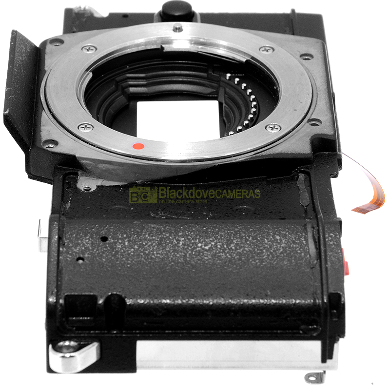 Copertura anteriore con vano batteria per Olympus OM-D E-M5 1° serie. Ricambio.