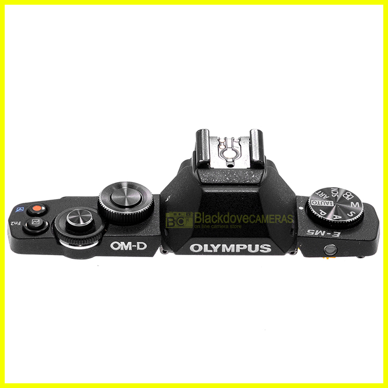 Calotta superiore con ghiere per Olympus OM-D E-M5 1° serie. Ricambio. Spare.