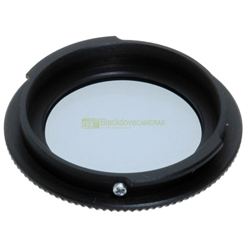 Filtro Nikon B2 Azzurro, innesto a baionetta B39 per montaggio posteriore.