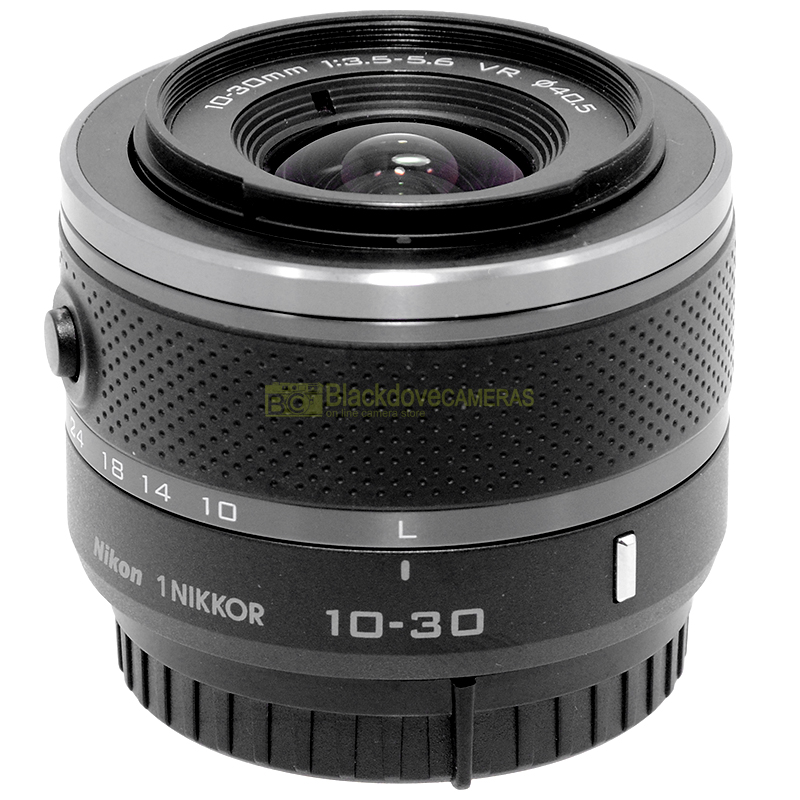 Nikon 1 Zoom Nikkor 10–30mm VR – vista laterale