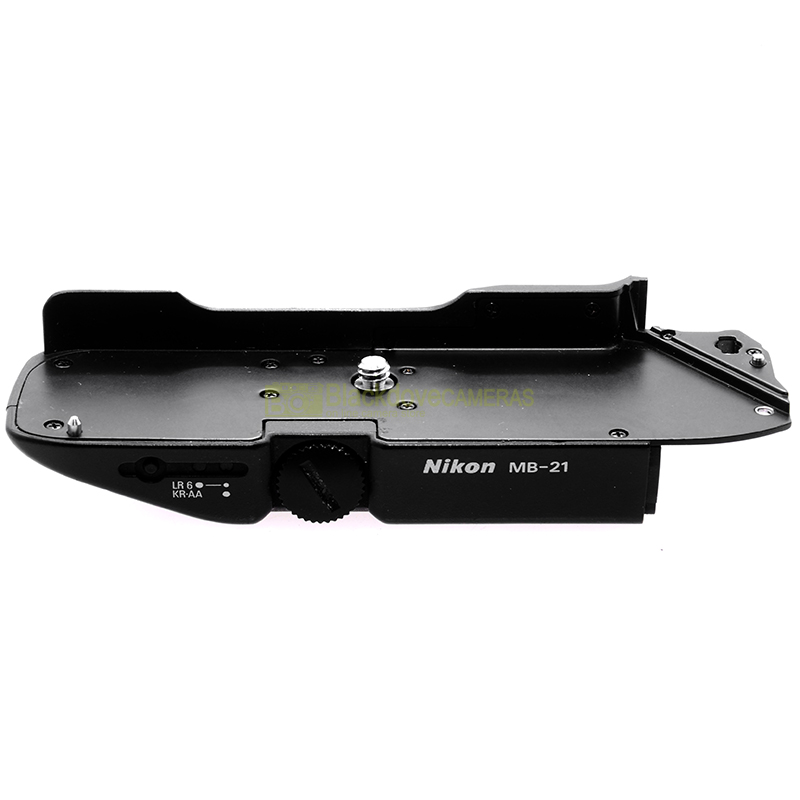 Nikon MB-21