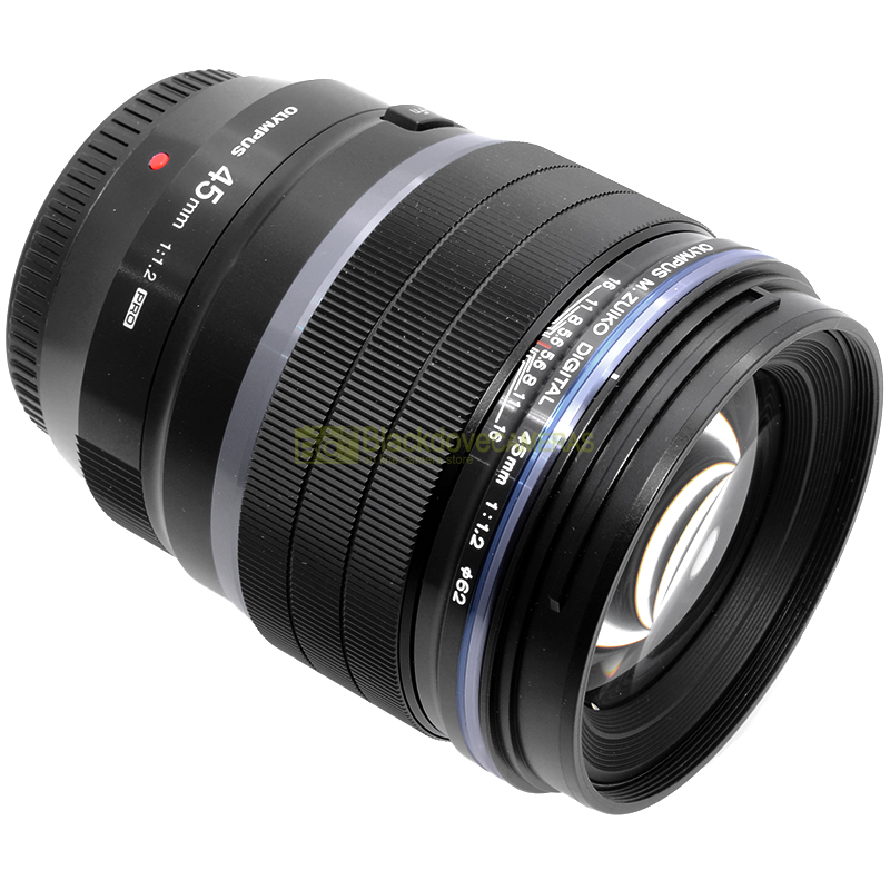 Olympus M Zuiko digital 45mm f1,2 PRO