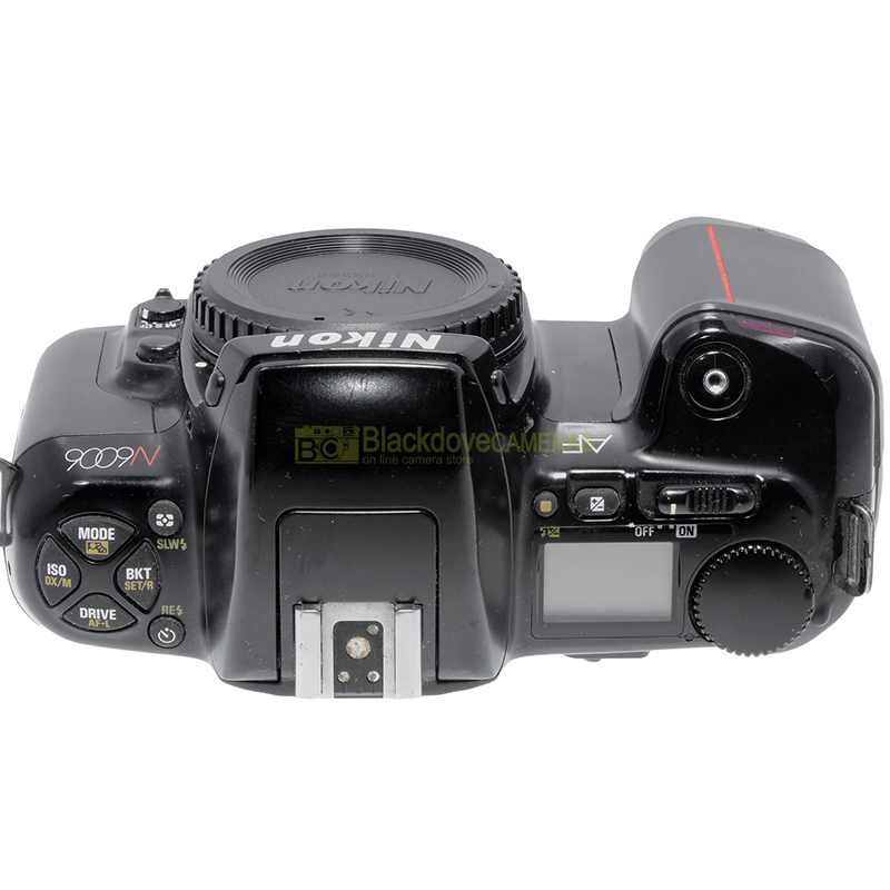 Nikon N6006