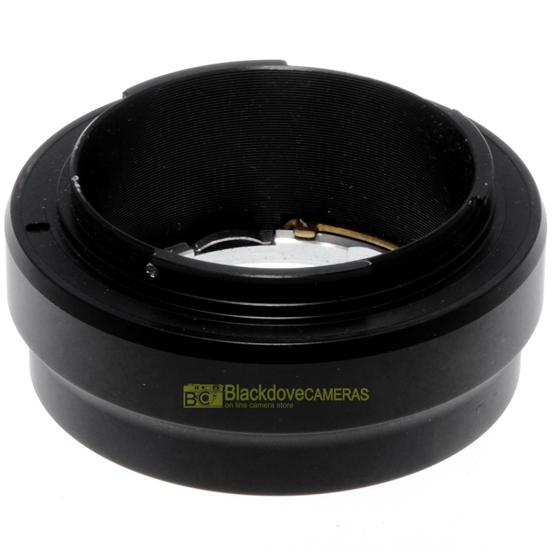 “Adattatore per obiettivi Contax/Yashica su fotocamere Canon EOS R. Anello adapter EF-R”