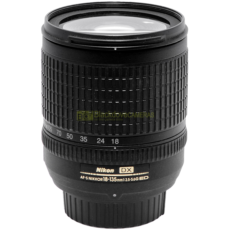Nikon AF-S DX Nikkor 18-135mm ED – vista dettagliata obiettivo