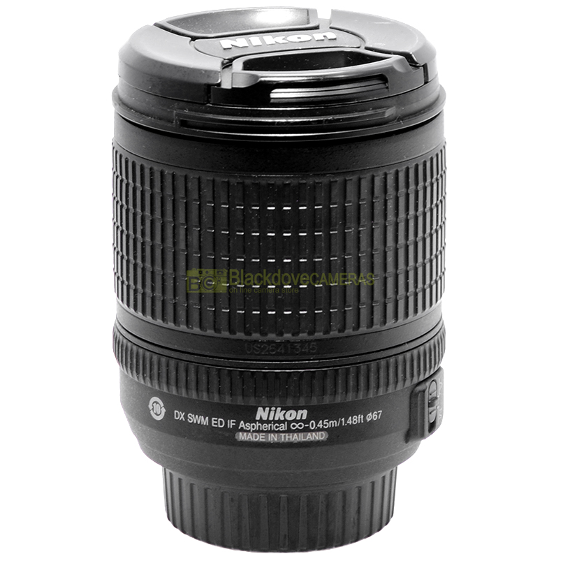 Obiettivo Nikon AF-S DX 18-135mm – lato e baionetta