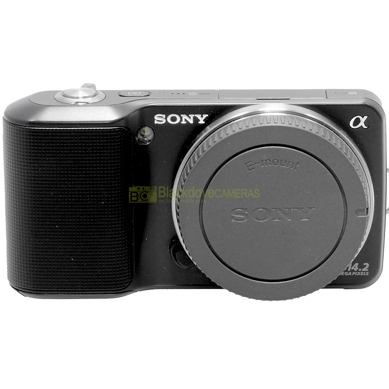 Sony NEX-3 mirrorless APS-C vista frontale