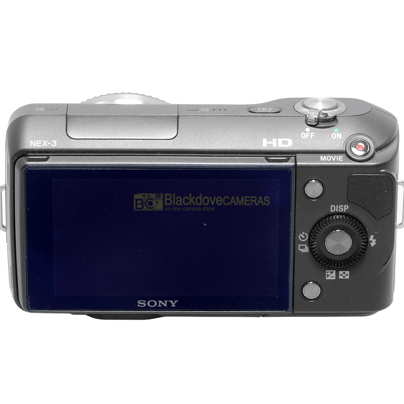 Sony NEX-3 mirrorless APS-C dettaglio posteriore