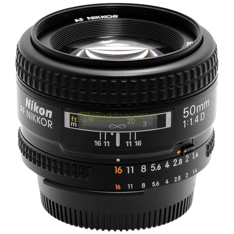 Nikon AF-D 50mm f/1.4 vista frontale