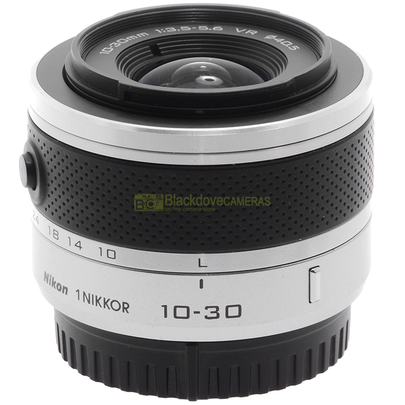 Nikon 1 Nikkor 10-30mm VR Silver – Vista laterale