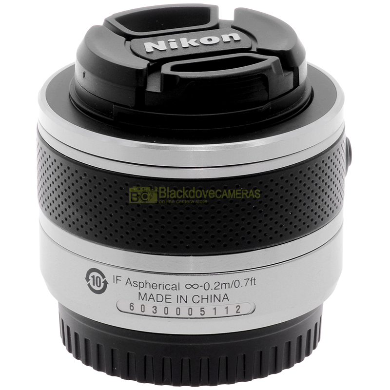 Nikon 1 Nikkor 10-30mm VR Silver – Vista posteriore