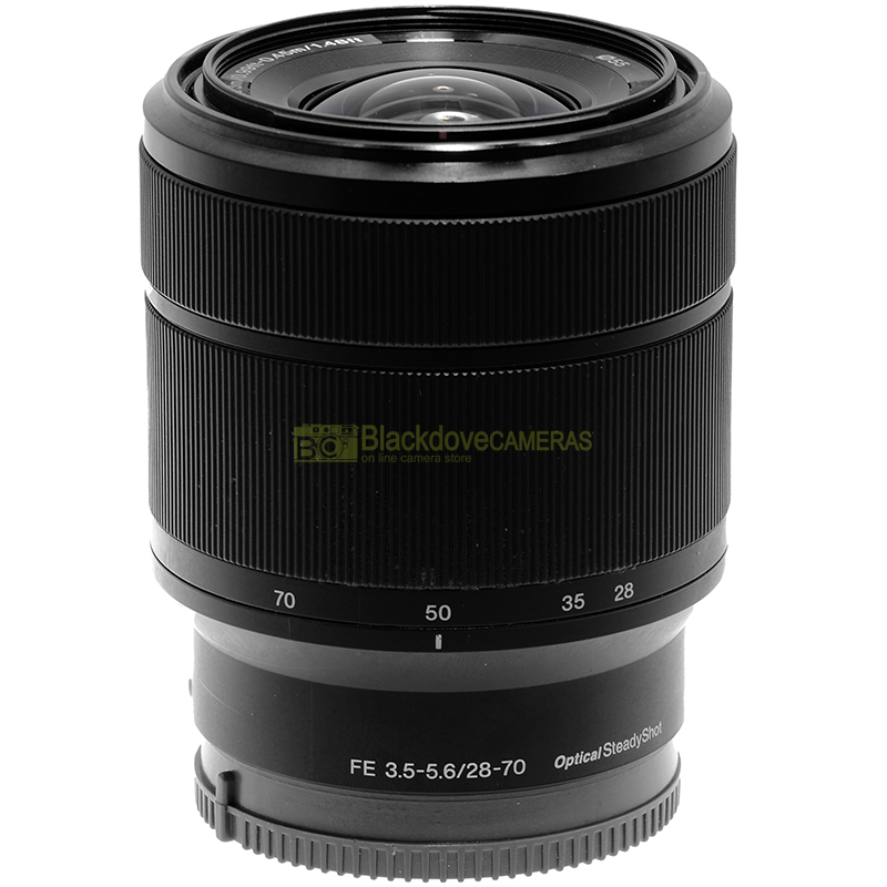 Sony FE 28-70mm f/3.5-5.6 OSS – vista laterale