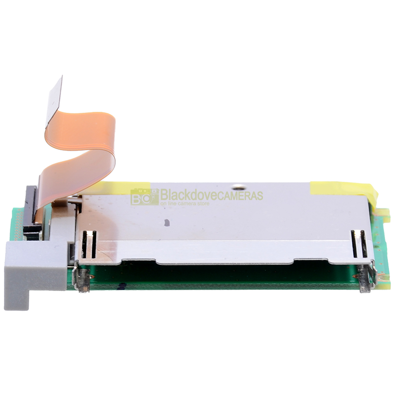 Slot schede CF con circuito Nikon D300s – vista frontale