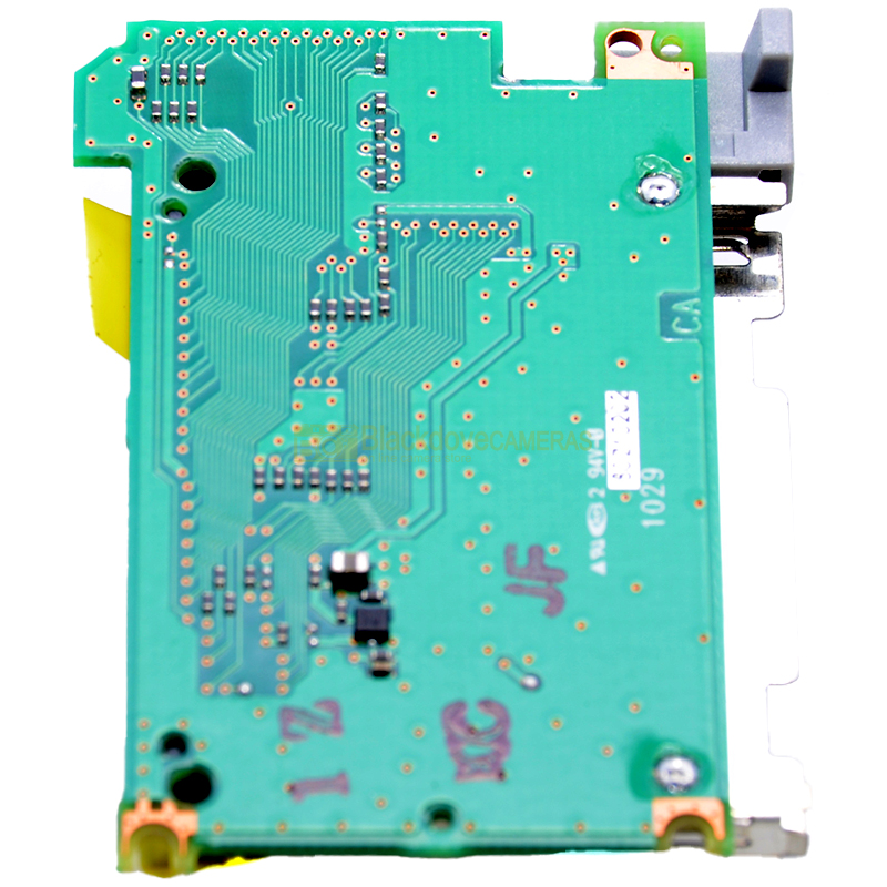 Slot schede CF con circuito Nikon D300s – vista frontale