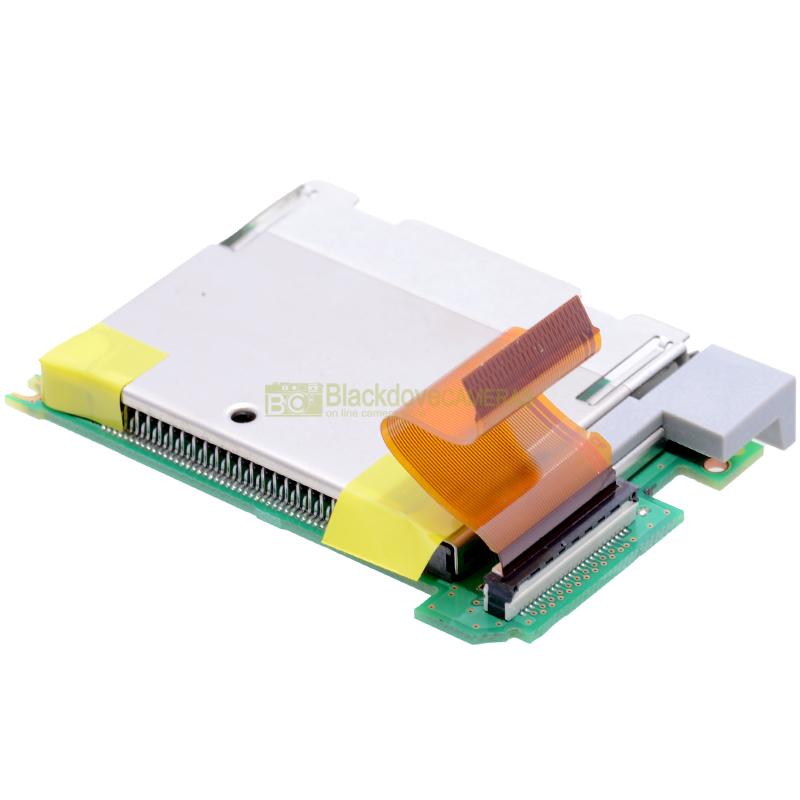 Slot schede CF con circuito Nikon D300s – vista frontale