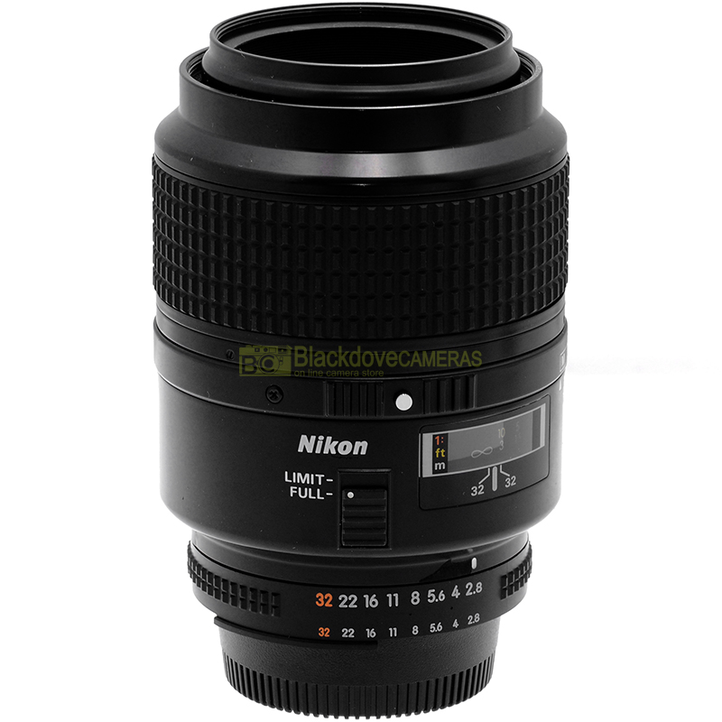 Nikon AF-D Micro Nikkor 105mm f/2.8 – vista laterale