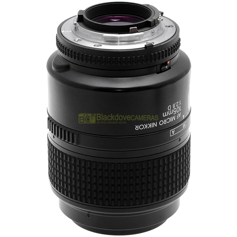 Nikon AF-D Micro Nikkor 105mm f/2.8 – vista laterale