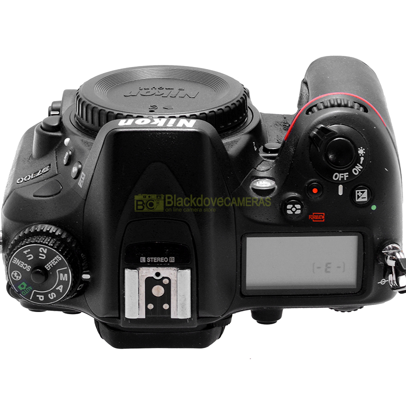 Nikon D7100 – retro
