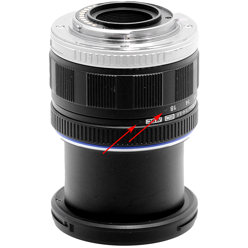 Olympus M.Zuiko 9‑18mm f/4‑5.6 ED – vista laterale