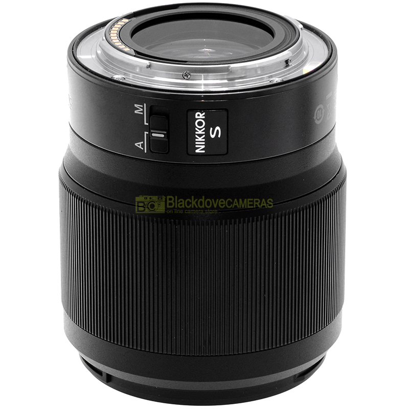 Nikon Z Nikkor 50mm f/1.8 S – vista laterale