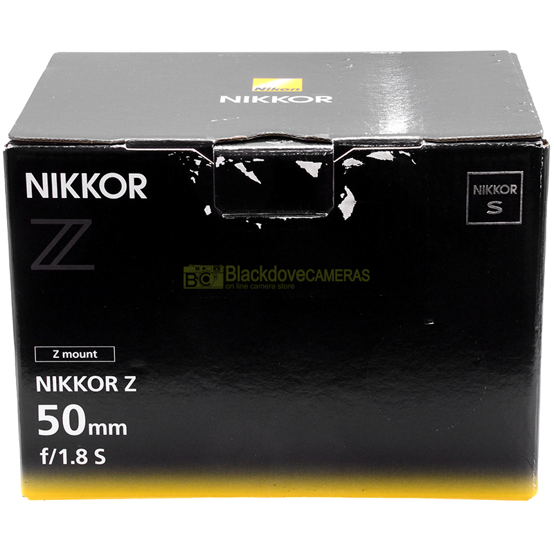 Nikon Z Nikkor 50mm f/1.8 S – vista laterale