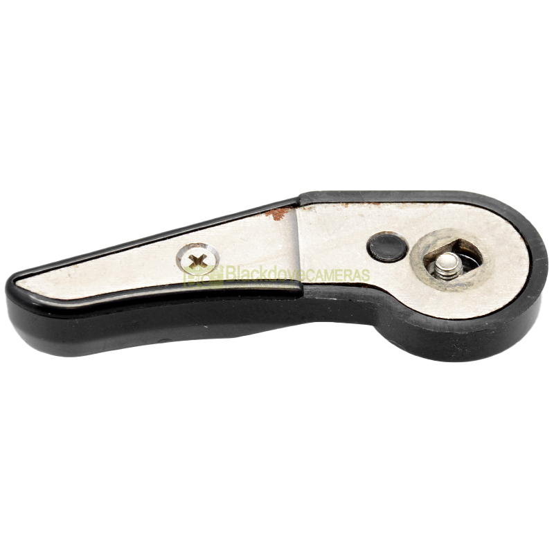 Leva avanzamento pellicola Olympus OM‑10 – dettaglio componente