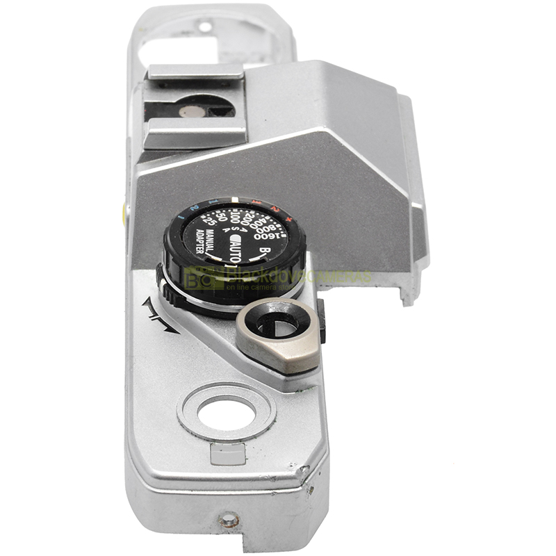 Calotta superiore Olympus OM‑10 silver – vista laterale