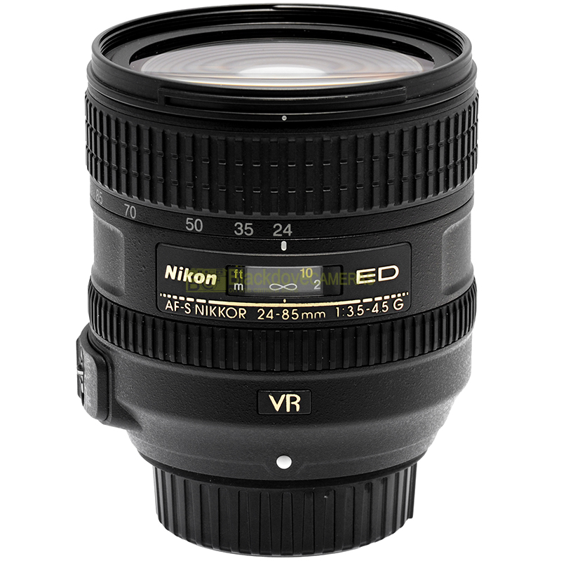 Nikon AF-S 24-85mm f/3.5-4.5 G ED VR – vista laterale