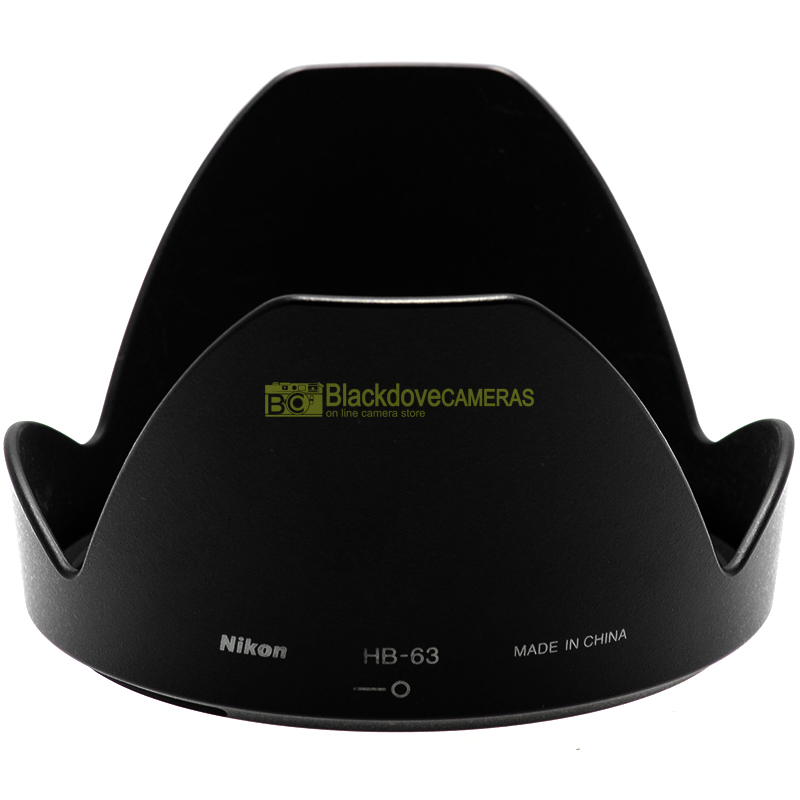 Nikon AF-S 24-85mm f/3.5-4.5 G ED VR – vista laterale