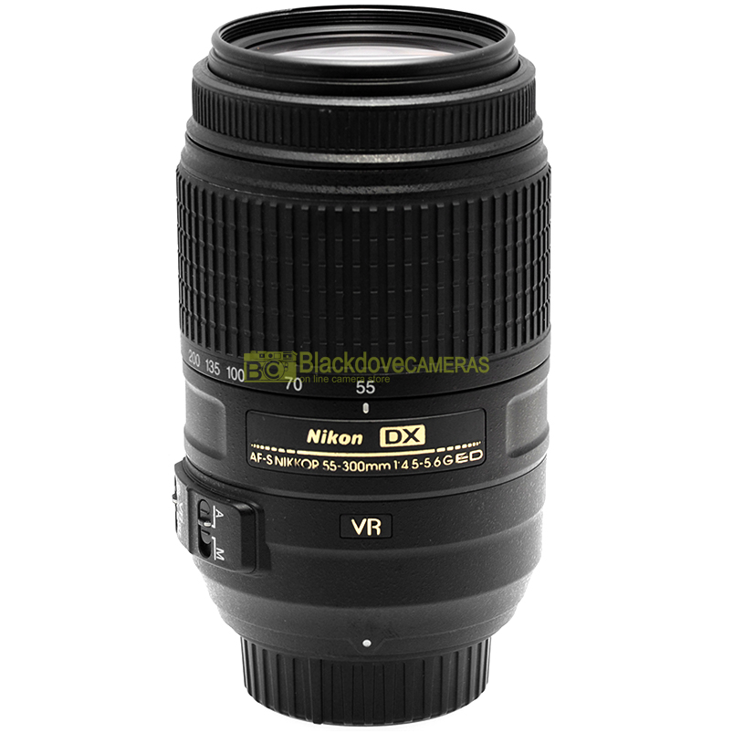 Nikon AF-S 55-300mm DX VR – Vista laterale