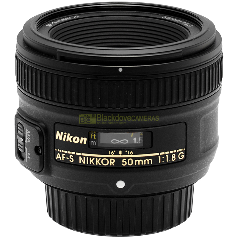 Nikon AF-S 50mm f/1.8 G – vista laterale