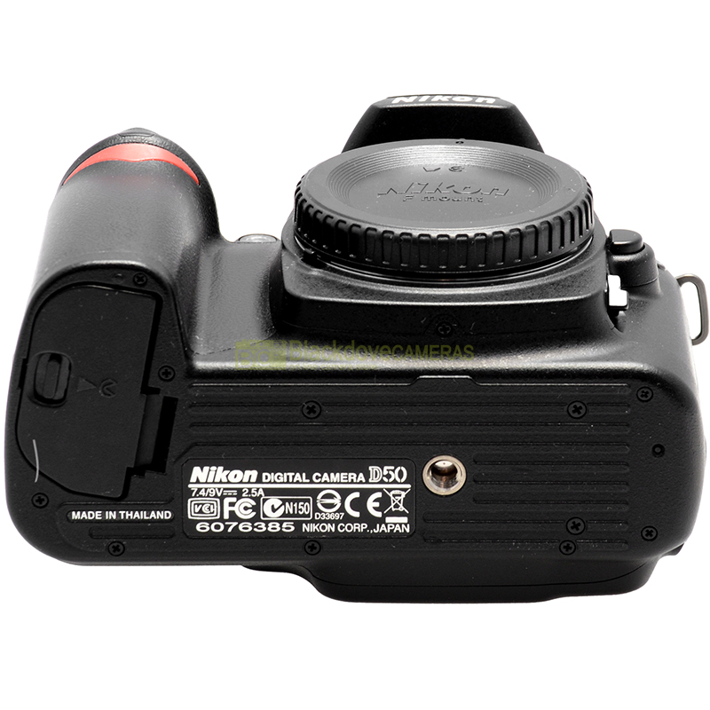 Nikon D50 Corpo Fotocamera Digitale Reflex 6.1MP dettagli corpo macchina