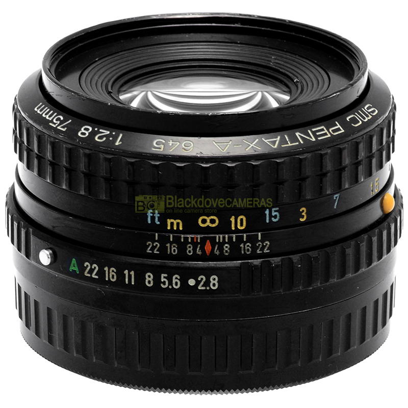 Pentax A 645 75mm f/2.8 SMC vista laterale