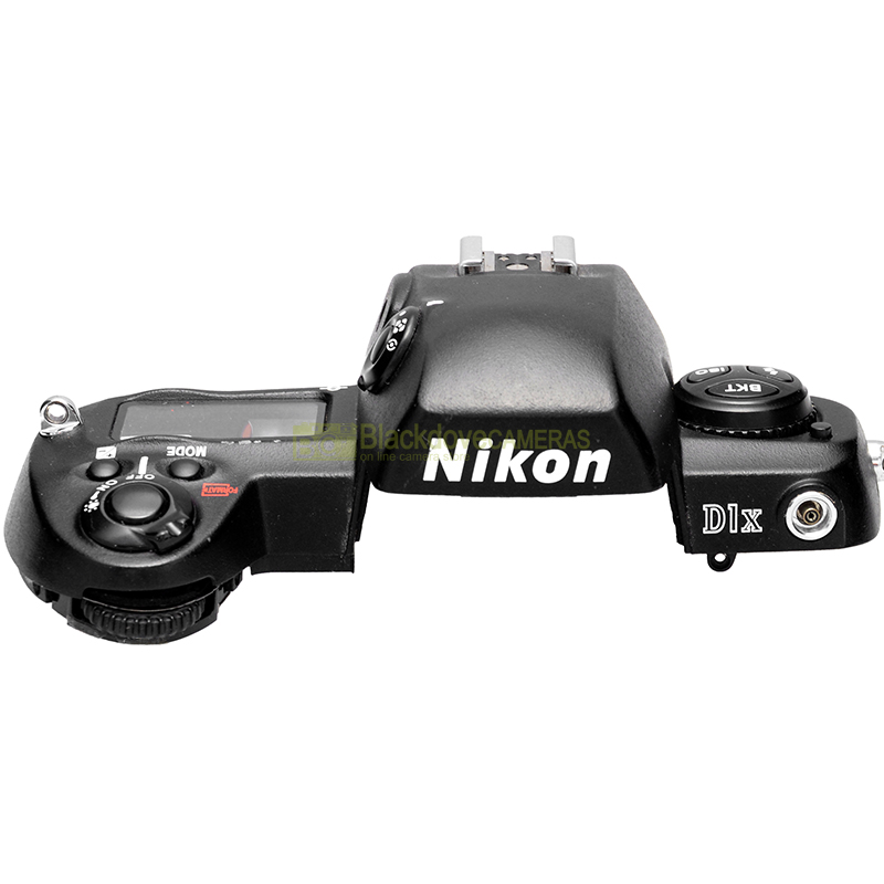 Nikon D1X top cover vista laterale