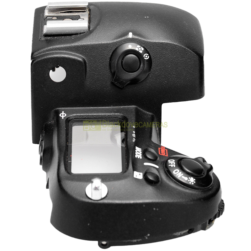 Nikon D1X top cover vista posteriore