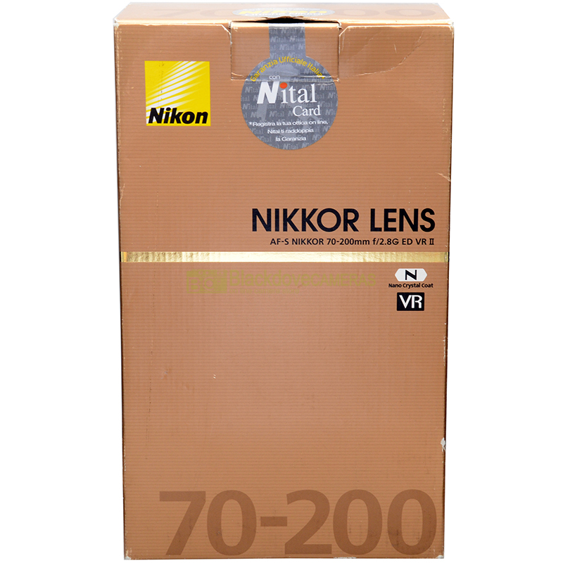 Nikon AF-S Nikkor 70-200mm f/2.8G ED VR II – vista laterale del teleobiettivo