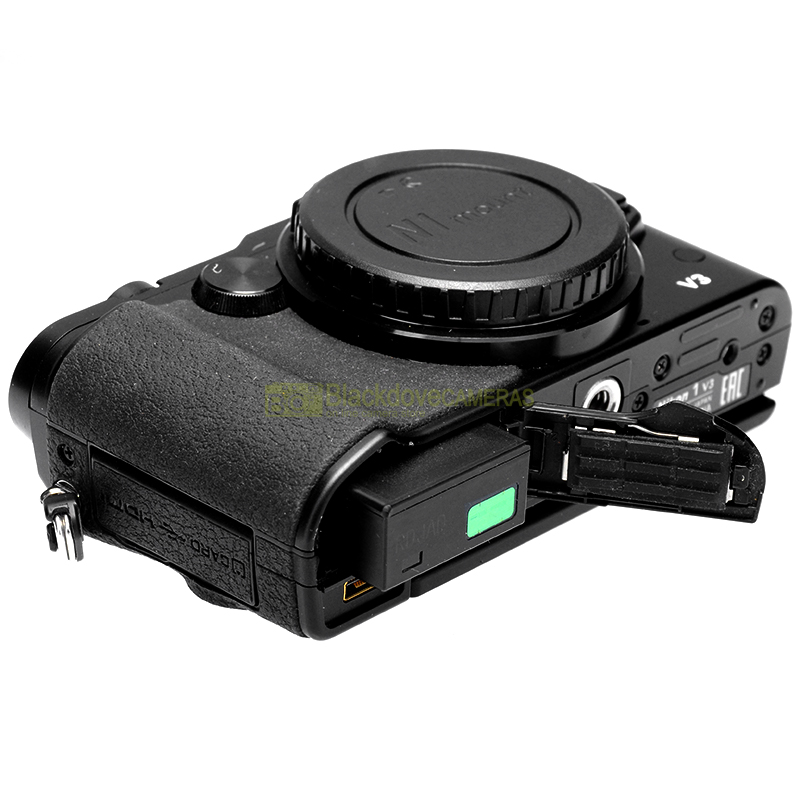Nikon 1 V3 body vista 6