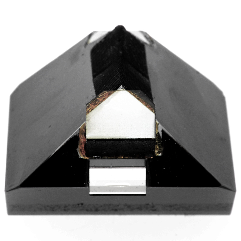 o3957