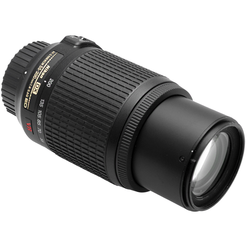 Nikon 55-200mm VR dettaglio innesto Nikon F