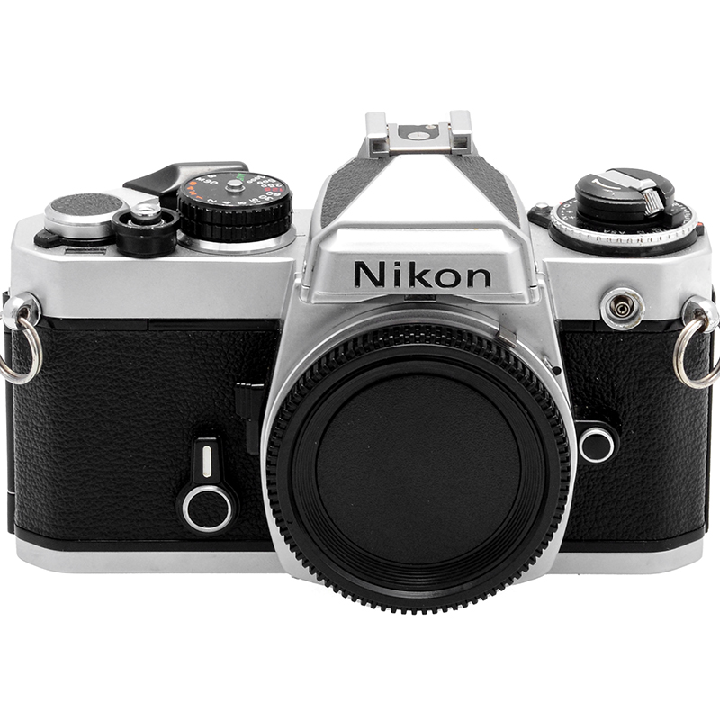 Nikon FE Silver reflex a pellicola 35mm SLR vintage Nikon F mount 10 Nikon FE lato destro