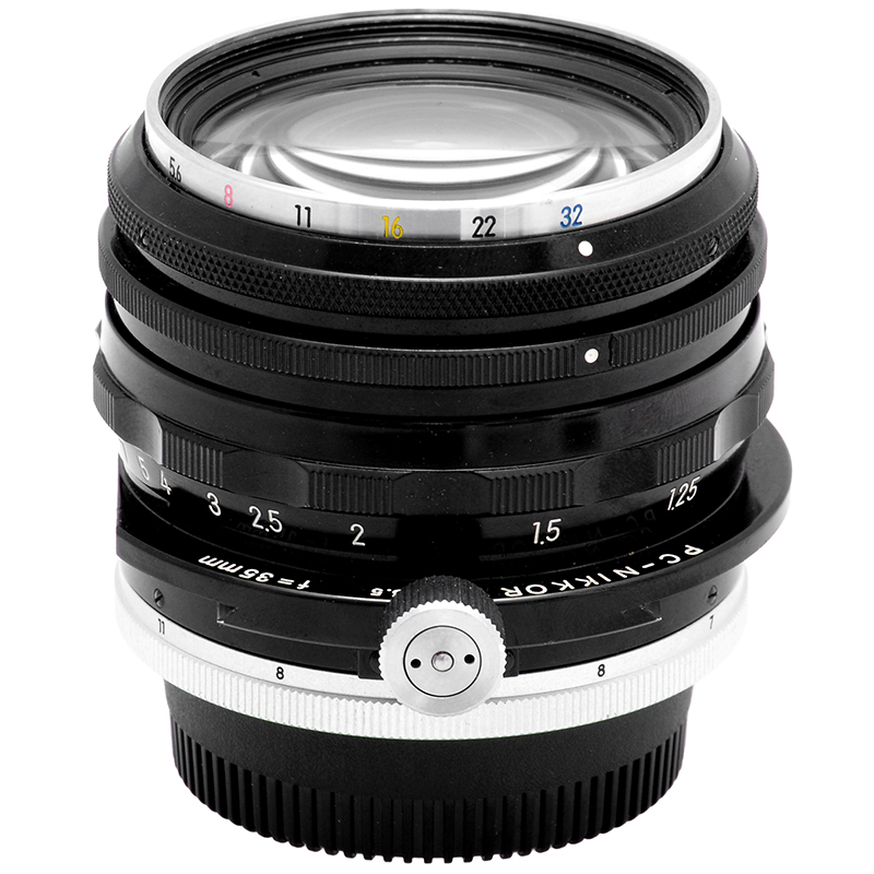 Nikon PC‑Nikkor 35mm f/3.5 Obiettivo decentrabile Perspective Control per reflex 11 Nikon PC-Nikkor 35mm dettaglio lato B