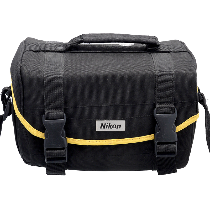 Borsa Nikon lato A